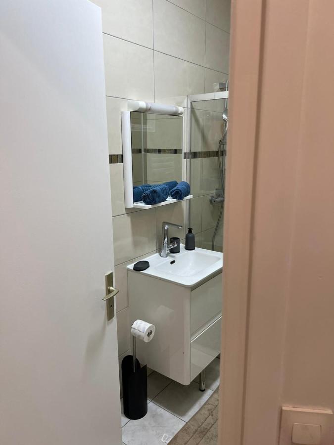 Studio Sacre-Coeur Montmartre - Hala Paris Διαμέρισμα Εξωτερικό φωτογραφία
